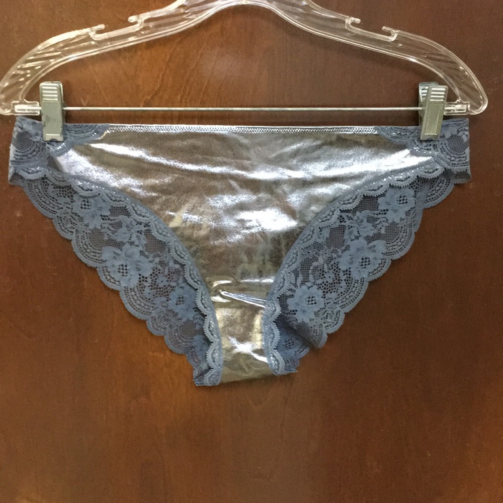 Victoria’s Secret Dream Angels cheekini size L